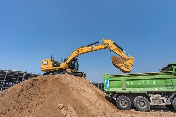 10847_326_loading_P5374